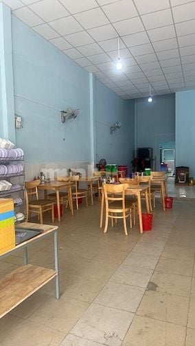 Cần sang nhượng quán cơm mới mỡ nhà mới sữa đồ mới 90/100