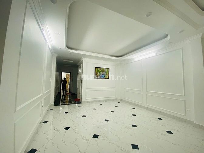 Bán nhà Nguyễn Khánh Toàn-Cầu Giấy 55m2x5 tầng thang máy, giá 12.8 tỷ