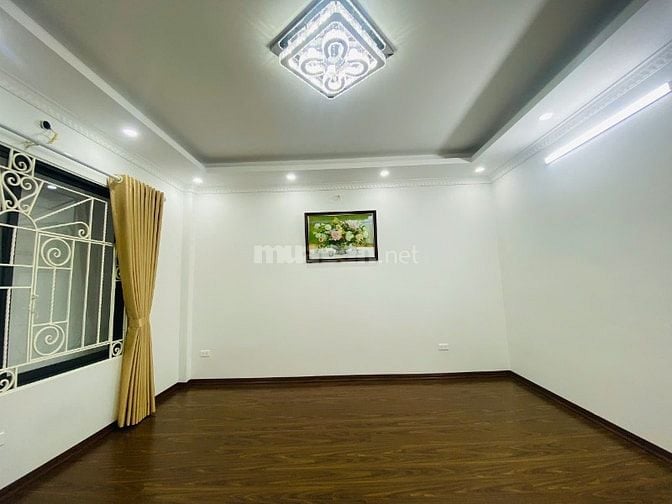 Bán nhà Nguyễn Khánh Toàn-Cầu Giấy 55m2x5 tầng thang máy, giá 12.8 tỷ