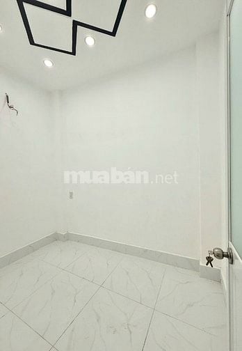 Nhà đẹp nhà mới 1 lầu, hẻm xe hơi.💰.1 tỷ 290