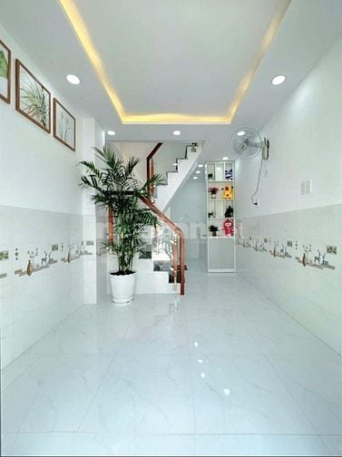 Nhà đẹp nhà mới 1 lầu, hẻm xe hơi.💰.1 tỷ 290