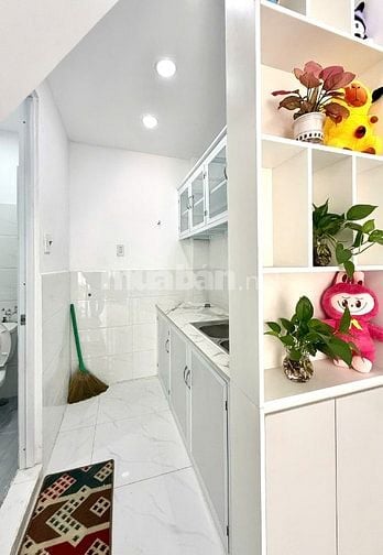 Nhà đẹp nhà mới 1 lầu, hẻm xe hơi.💰.1 tỷ 290