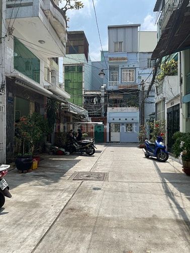 CHO THUÊ NHÀ HẺM XE HƠI ĐƯỜNG 3 THÁNG 2 PHƯỜNG 11 QUẬN 10