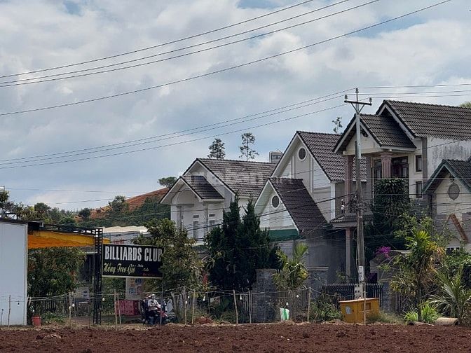 Cần tiền bán gấp lô đất mặt đường nhựa xã Nam Hà giá 1,54 tỷ