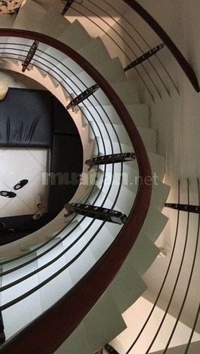 BÁN NHÀ NGAY TRUNG TÂM QUẬN 3, ĐƯỜNG NGUYỄN THIỆN THUẬT, PHƯỜNG 3