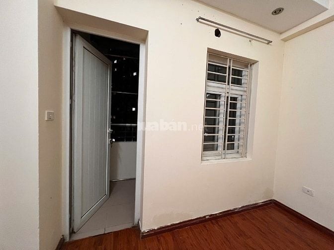 Cho thuê Chung cư 80m2, nhà C, chung cư Bộ Quốc phòng