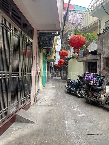 Chính chủ bán nhà 5 tầng ngõ 358/25 Bùi xương trạch,nhà đẹp giá rẻ