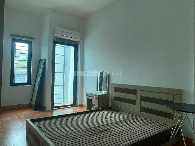 Chính chủ bán nhà 5 tầng ngõ 358/25 Bùi xương trạch,nhà đẹp giá rẻ