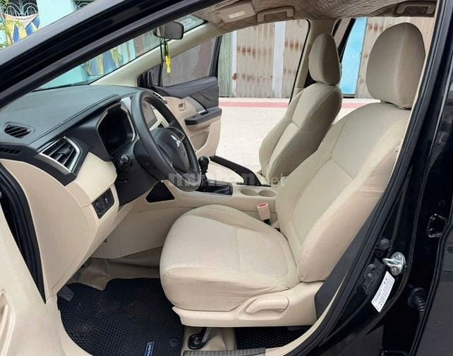 Mitsubishi Xpander 2019 số sàn Siêu Cọp, hỗ trợ bank