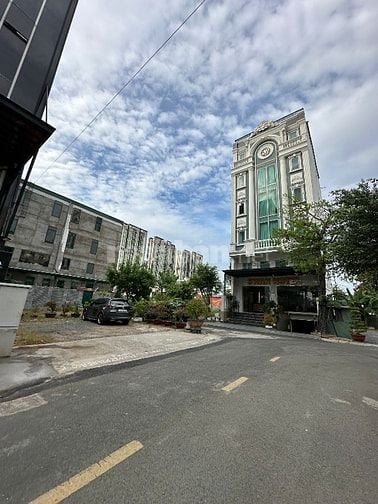 Bán đất xây Văn Phòng, KDC Huy Hoàng DT 160m2 (8m x20m) giá 33 tỷ 6