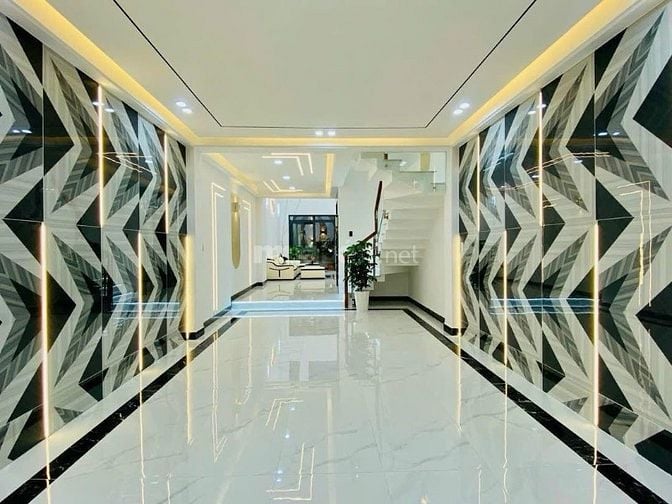 Đi nước ngoài định cư bán gấp nhà ở đường Đặng Văn Bi, phường Bình Thọ