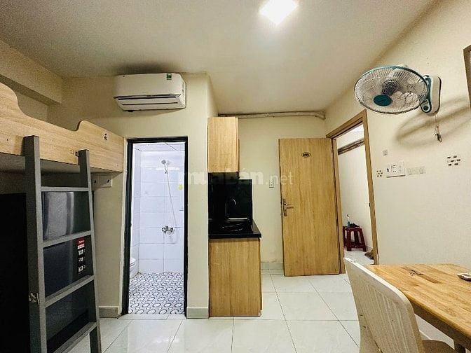 Bán CHDV Tổng 28 phòng Thu nhập hơn 100 triệu Bán giá 18 Tỷ 