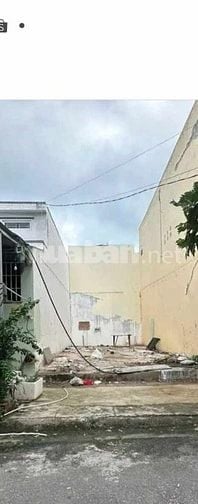 Đất (HIẾM)cần BÁN-DT80M2-(4x20m)-ôtô  cửa- 2/4-Vĩnh Hoà-Nha Trang-2TY5