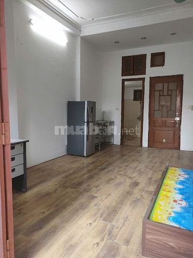 CCMN Phòng Trọ Gốc Đề, Khu Bách Kinh Xây.Dt 45m2,Ban Công Cửa Sổ Rộng 