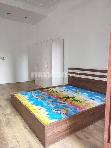 CCMN Phòng Trọ Gốc Đề, Khu Bách Kinh Xây.Dt 45m2,Ban Công Cửa Sổ Rộng 