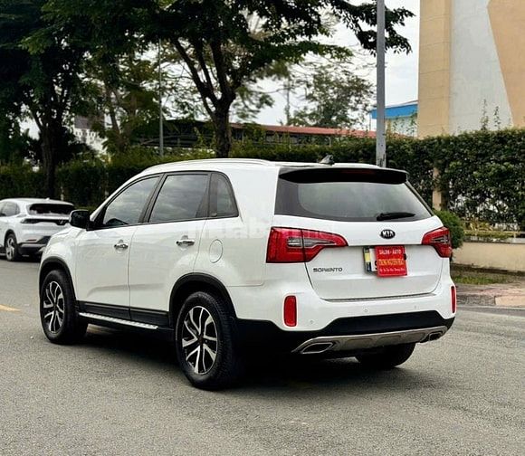 Kia Sorento 2018 tự động xăng siêu đẹp, giá tốt 
