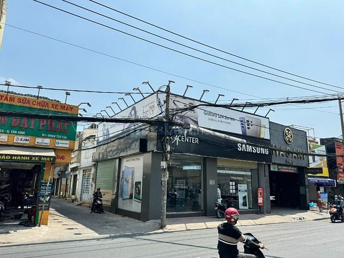 Bán nhà GÓC 2MT 696 Âu Cơ, Tân Bình - MT 9m DTCN 135.6m2 - có HĐ thuê