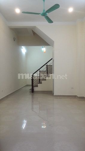 Nhà đẹp ở luôn - gần ô tô - ngõ 315 Trần Đại Nghĩa 51m2 x 4,5 t mt 4m 
