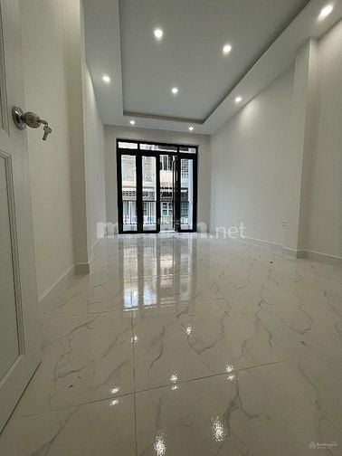 🏡 BÁN NHÀ TRUNG TÂM QUẬN 3 – HẺM 8M THÔNG THOÁNG – NHÀ ĐẸP Ở NGAY 🏡