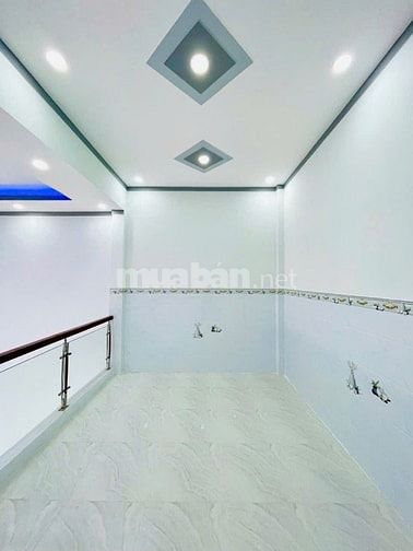 Cần tiền bán gấp căn nhà 126m2 ở xã Thái Mỹ - Củ Chi giá 630 triệu.
