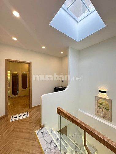 BÌNH THẠNH- 10m HẺM XE HƠI- 3 PHÒNG (CÓ PHÒNG TRỆT)- 46m2- chỉ 6.x TỶ
