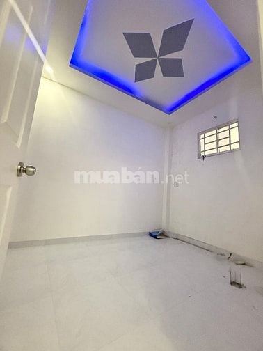 TẠ QUANG BỬU QUẬN 8, 35M2 4 TẦNG CÁCH MẶT TIỀN 10M, KO QUY HOẠCH.