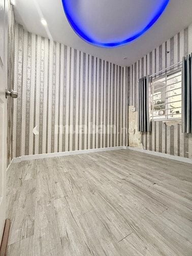 TẠ QUANG BỬU QUẬN 8, 35M2 4 TẦNG CÁCH MẶT TIỀN 10M, KO QUY HOẠCH.