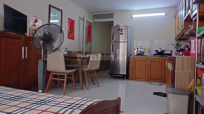 Bán nhanh nhà Ql13, gần bx miền đông 2,5 tấm giá cực mềm