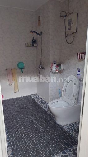 Bán nhanh nhà Ql13, gần bx miền đông 2,5 tấm giá cực mềm