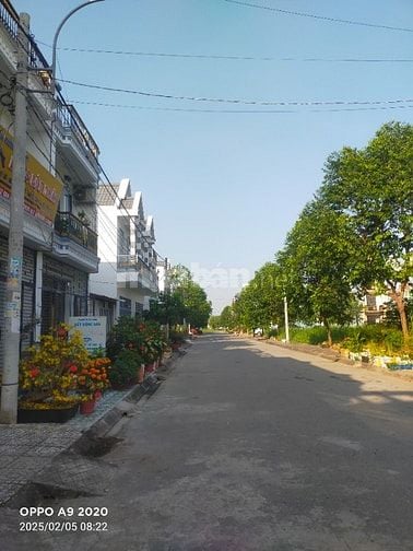 🌹 Nhà MT 14m, KDC Đặng Huỳnh, Cần Giuộc, 5x16m, 1 Lầu đúc, 3 pn, SH.