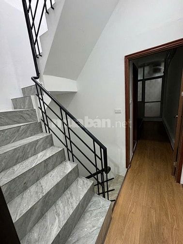 SIÊU PHẨM TÔN ĐỨC THẮNG - DÒNG TIỀN ỔN ĐỊNH-NHÀ ĐẸP-GẦN Ô TÔ DT63M HƠN