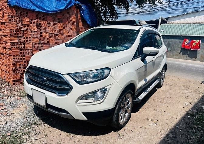 Ford EcoSport 2018 bản Titanium hỗ trợ ngân hàng