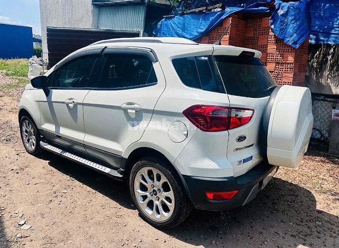 Ford EcoSport 2018 bản Titanium hỗ trợ ngân hàng