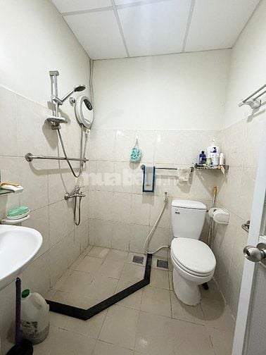 CHUNG CƯ LÝ THƯỜNG KIỆT NGAY ĐHYD, 53M2 2PN, THANG MÁY XỊN, CÓ HẦM XE