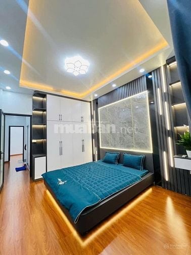 cần bán nhà ở Thái Thịnh, Trung Liệt, Đống Đa 50m2 5 tầng 7,5 tỷ