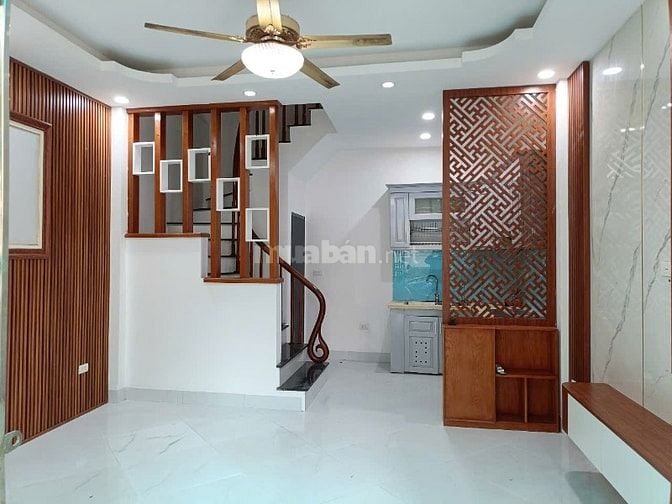 Bán nhanh nhà 5 tầng tại Xuân Phương Nam Từ Liêm Hà Nội giá 5,950 tỷ.