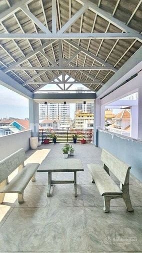 View công viên triệu đô! Mặt tiền đường Số 28 Bình Phú 1, lửng 3 lầu c