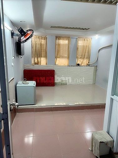 Bán nhà MT nội bộ phố Nguyễn Thiện Thuật Q3, Dt 37m.Giá 11ty5.