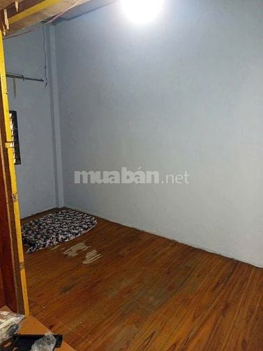 Bán căn nhà nát 1trệt 1 lầu. 1/Trần Văn Mười DT60m2 giá 990tr-Sổ riêng