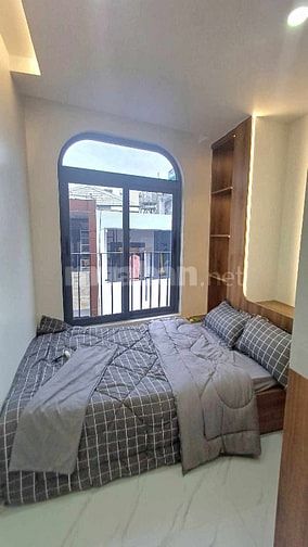 Bán nhà 5 tầng Phan Tây hồ quận Phú nhuận 