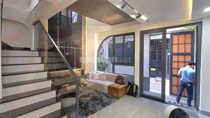 Bán nhà 5 tầng Phan Tây hồ quận Phú nhuận 