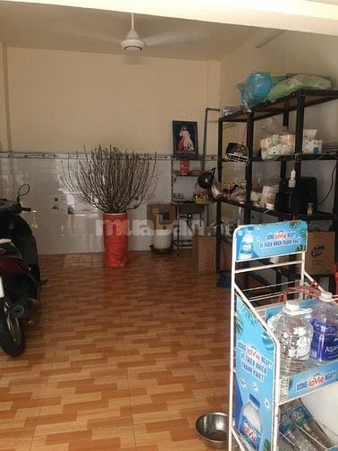 Mặt bằng kinh doanh 28m2 riêng biệt, đường Bành Văn Trân chỉ 12 triệu