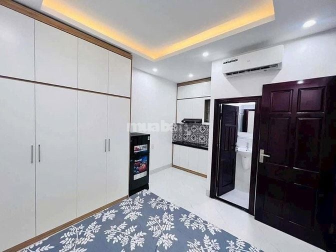 Bán nhà-Láng- KD cho thuê-Gần phố-6t x 9 phòng kk-DT 42m2- Nhỉnh 9 tỷ