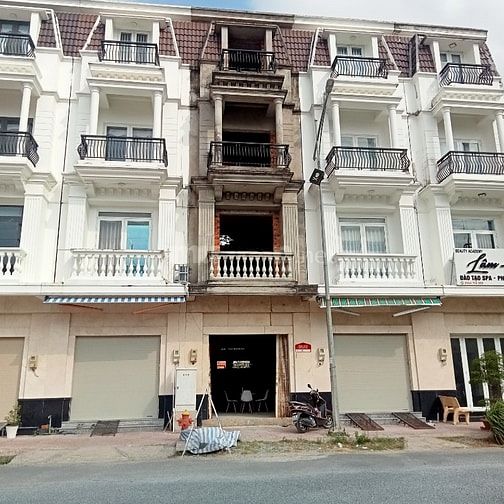 NHÀ  1 TRỆT 3 LẦU MẶT TIỀN  CHỢ CÁI VỒN  BÌNH MINH.