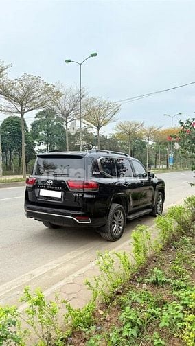 Bán Land Cruiser LC300, sản xuất 2021.