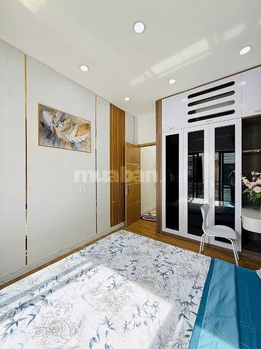 Nhà tuyệt đẹp CAO CẤP 2 lầu, hẻm Phạm Văn Bạch, P15, Q.Tân Bình.