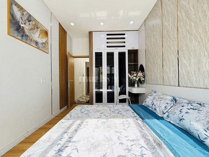 Nhà tuyệt đẹp CAO CẤP 2 lầu, hẻm Phạm Văn Bạch, P15, Q.Tân Bình.