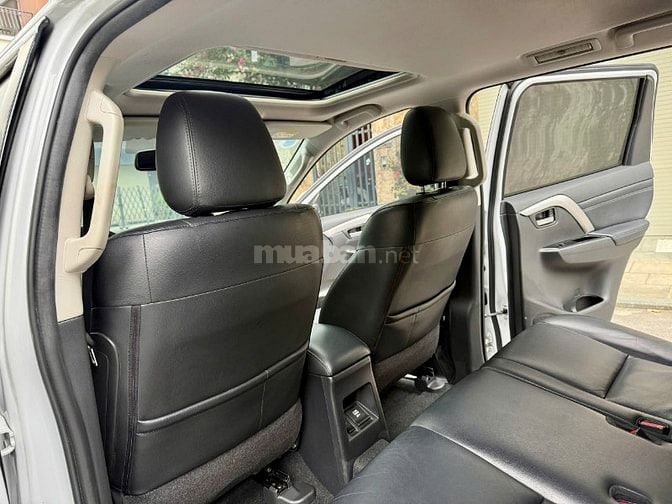 Bán xe Mitsubishi Pajero,7 chỗ, Máy Dầu 