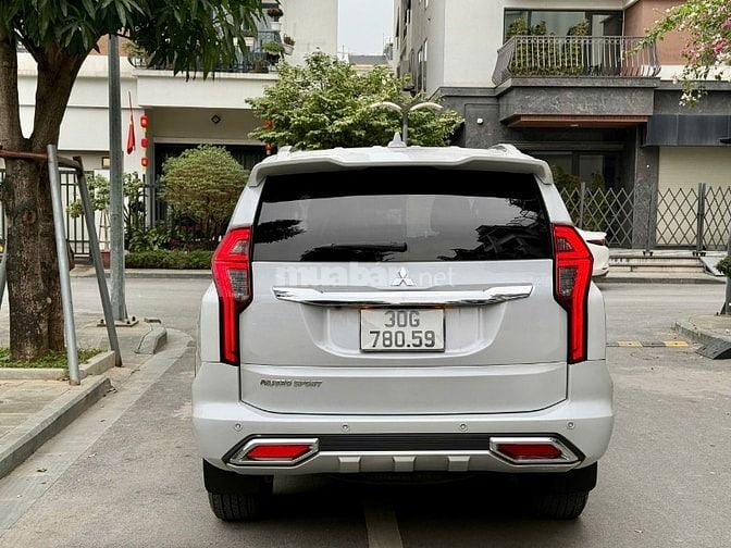 Bán xe Mitsubishi Pajero,7 chỗ, Máy Dầu 