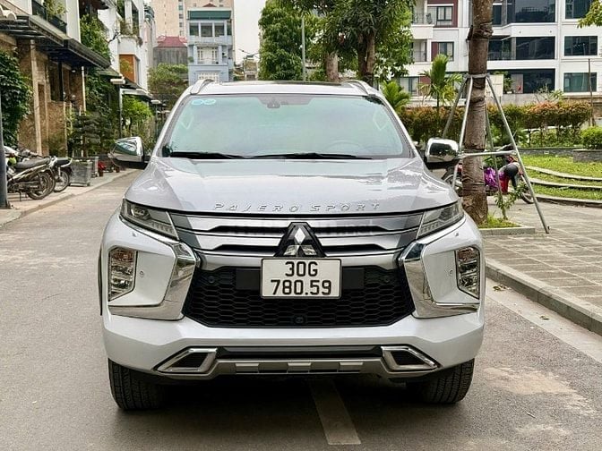 Bán xe Mitsubishi Pajero,7 chỗ, Máy Dầu 